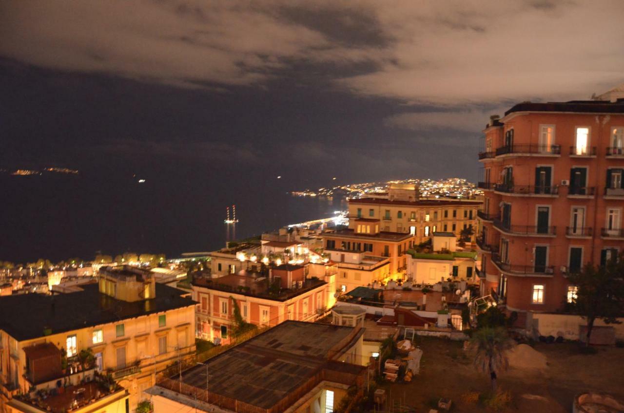 Appartamento Panoramico "Il Glicine" Naples Exterior photo